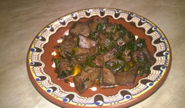 Агнешки дроб с лук