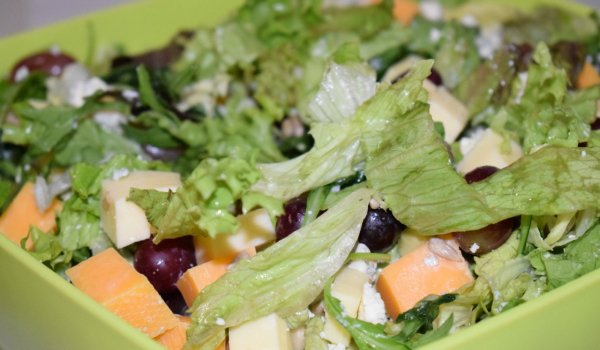 Айсберг Салата с Авокадо и Рукола