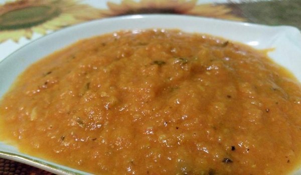 Апетитка с моркови, тиквички и домати