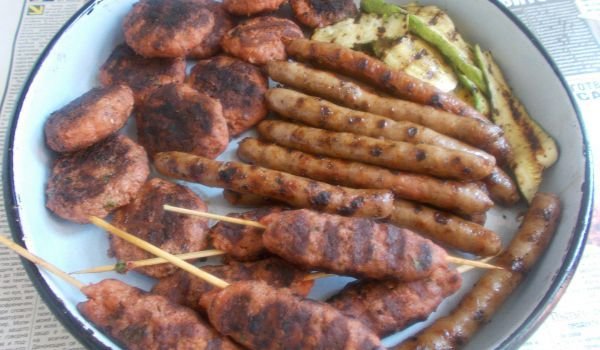 Арабски шишчета и кюфтета