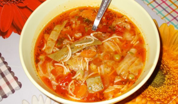 Ароматен борш по градинарски