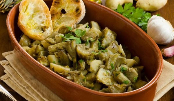 Артишок с картофи