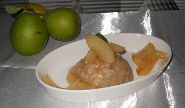 Ашуре с карамелизирани круши
