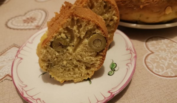Бабиния солен кекс с маслини