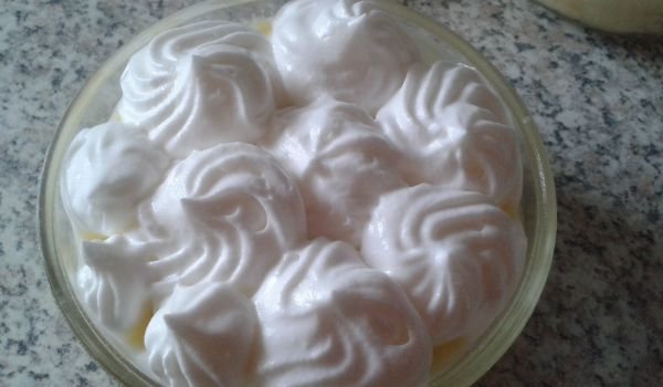 Бананов крем със сметана