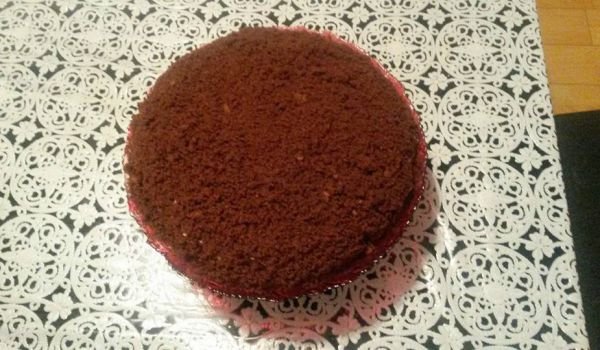 Бананова торта със смлени шоколади