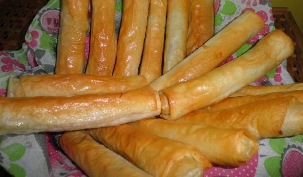 Банички с кайма и картофи