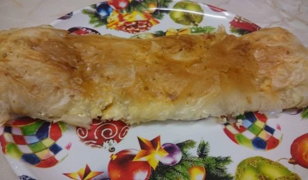 Банички със сирене и вода