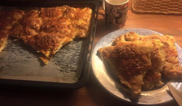 Баница с домашно направени кори