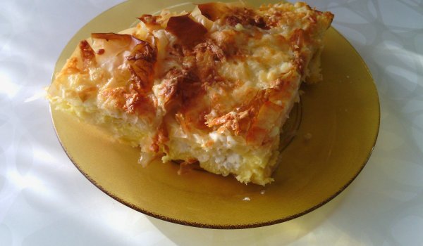 Баница с козе сирене и кашкавал