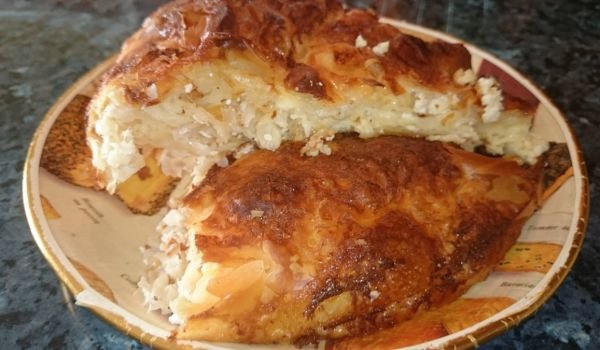 Баница със захар и сирене