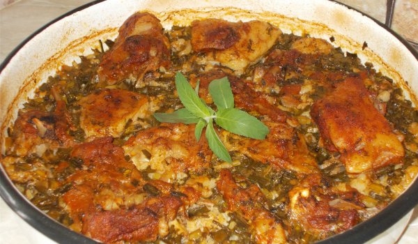 Бавно печено агнешко с много лук и джоджен