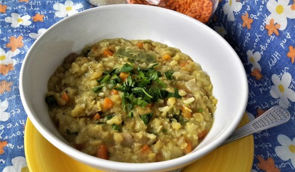 Белена леща с ориз и зеленчуци