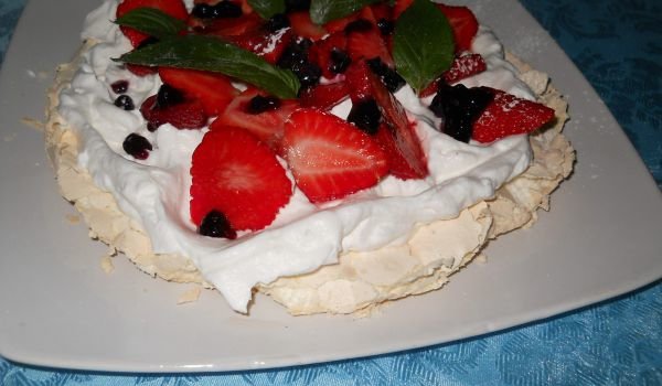 Белтъчен десерт Анна Павлова