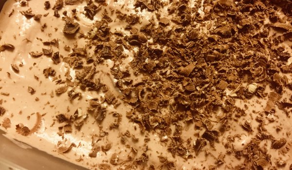 Бисквитена Торта с Шоколадов Крем