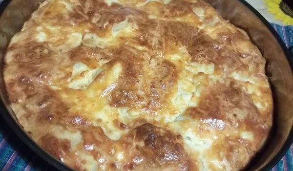 Бюрек със сирене и шунка