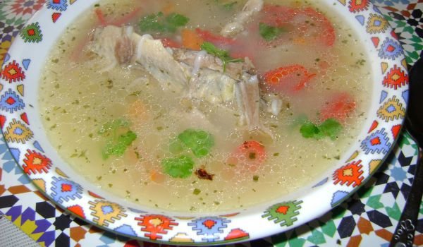 Блага чорбичка с патешки крила