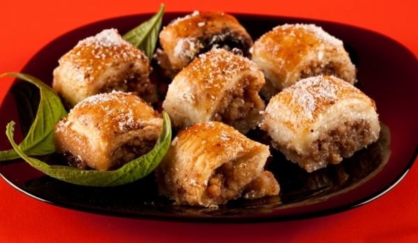 Болярска баница с орехи