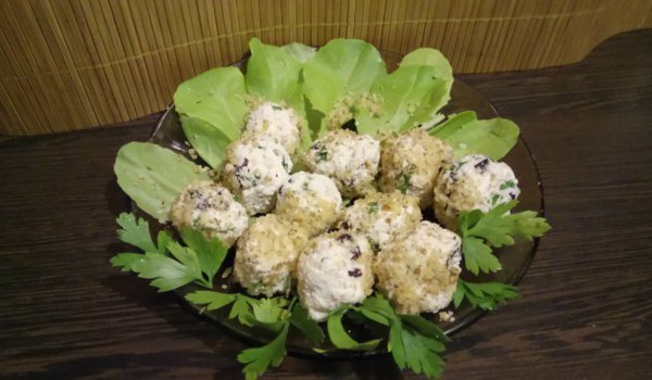 Бонбони от сирена, ядки и плодове