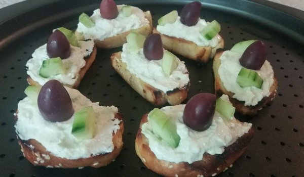 Брускети по гръцки