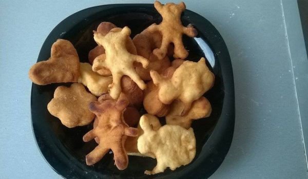 Бухти с детски формички