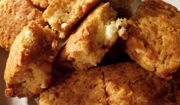 Бъркaнa бaницa