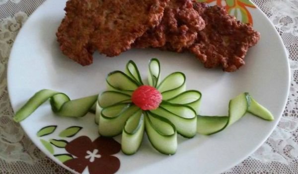 Бъркани мързеливи шницели