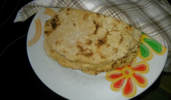 Бърза пълнозърнеста тортила