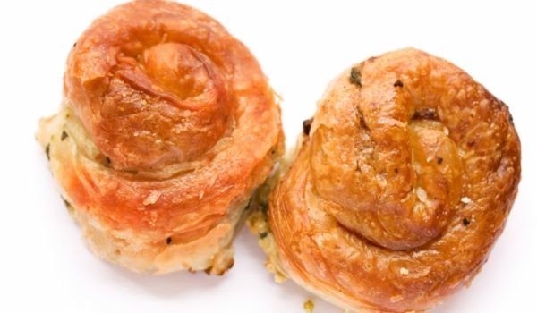 Бързи хапки от готови кори