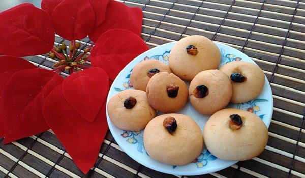 Бързи сладки с мас и стафиди