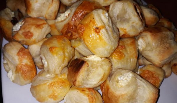 Бутерки със солен пълнеж