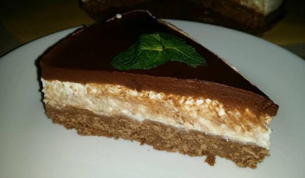 Чийзкейк с круши и шоколад