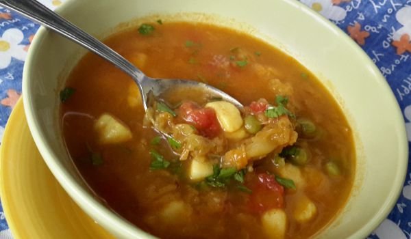 Чорба от кисело зеле и зеленчуци