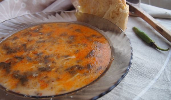 Чорба с лопуш