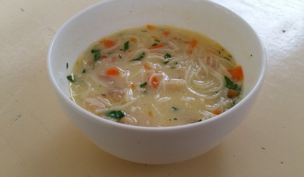 Чорбаджийска пилешка супа