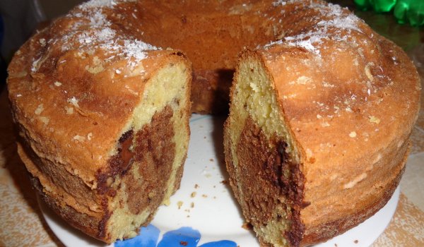 Чуден кекс с шоколад