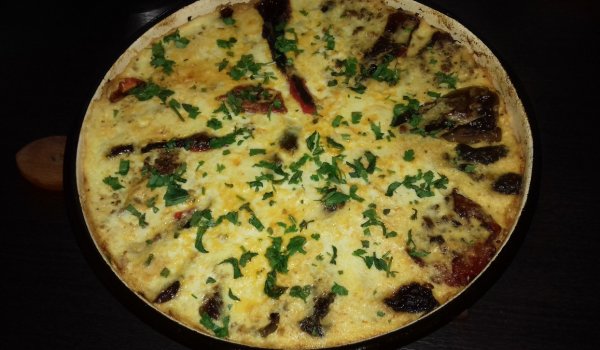 Чудни чушки с кайма и млечен сос