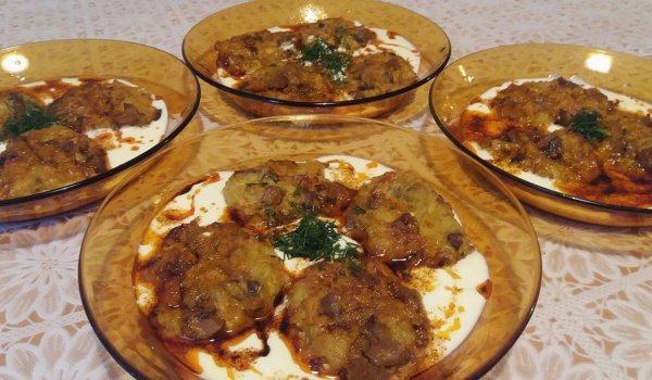 Чудни кюфтенца с гъби и тиквички