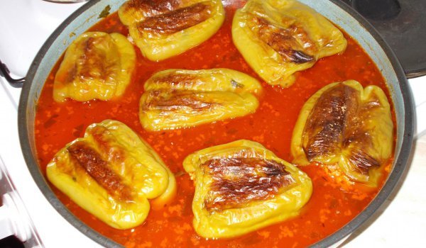 Чушки с булгур и телешка кайма