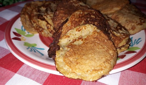 Детски бананови палачинки с овесени ядки