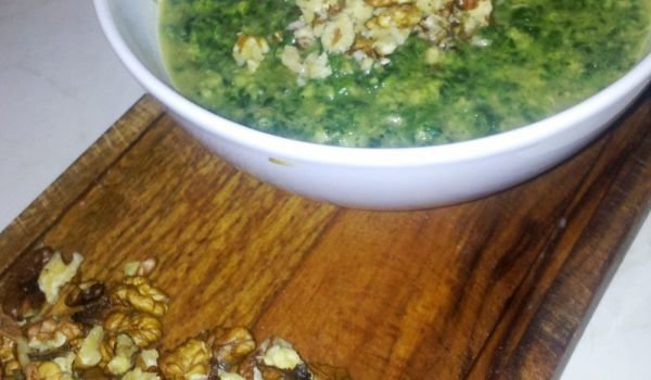 Джуркана коприва с орехи