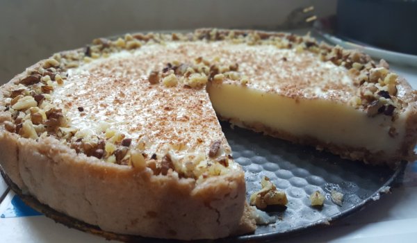 Домашен пай от гръцки крем с грис