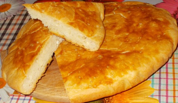 Домашен тутманик с овче сирене