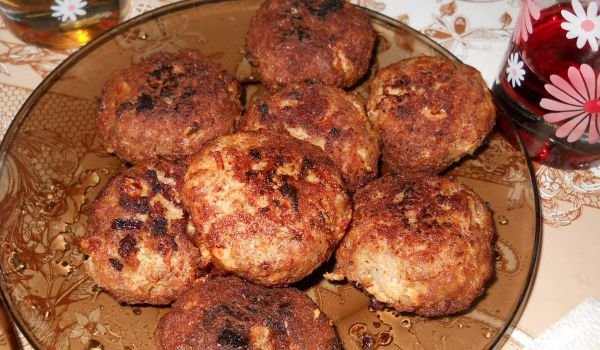Домашни селски кюфтета по Гурковски