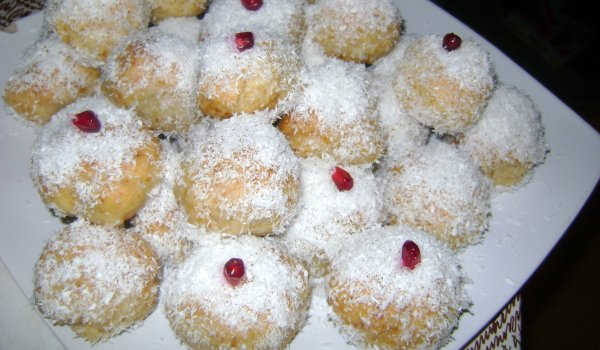Домашни сладки с бира и кокос
