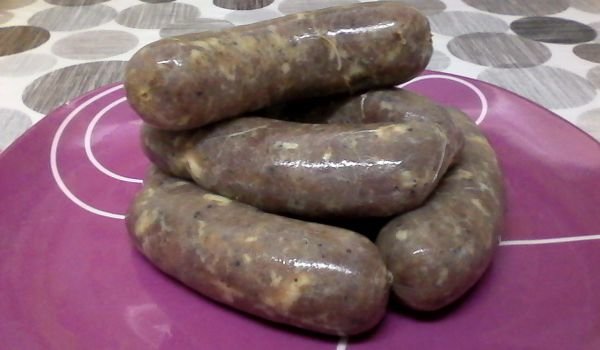 Домашни свински наденички