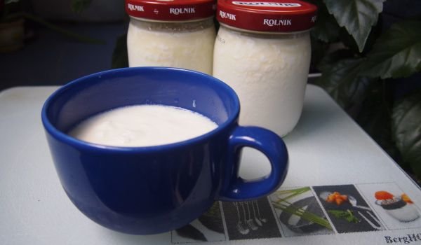 Домашно кисело мляко