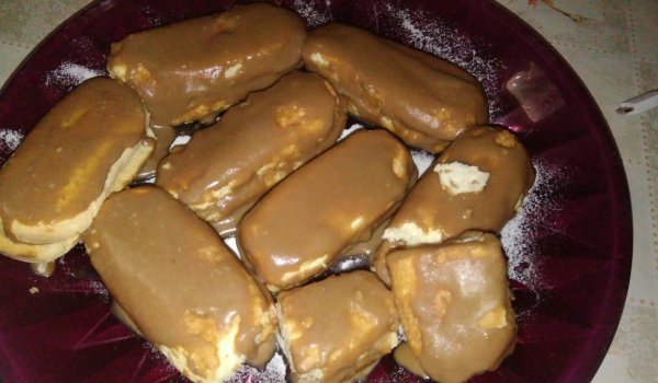 Дребни Сладки с Бишкоти