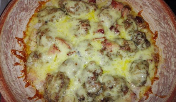 Дробчета с бекон, сметана и кашкавал