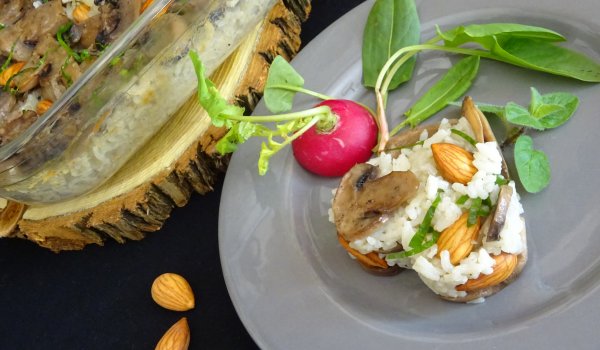 Египетски пилаф с бадеми и гъби